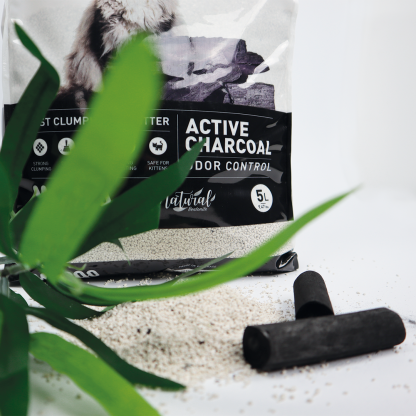 Kaķu pakaiši ACTIVE CHARCOAL